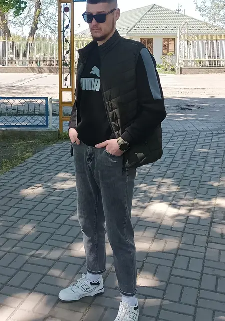 Вячеслав з Криве Озеро, мені 22 років, познайомлюсь на одну ніч