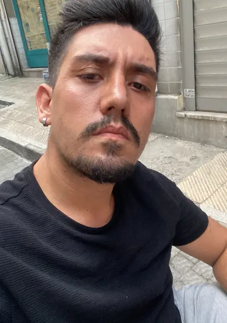 Umutcan из Бурсы, мне 24, познакомлюсь для постоянных отношений