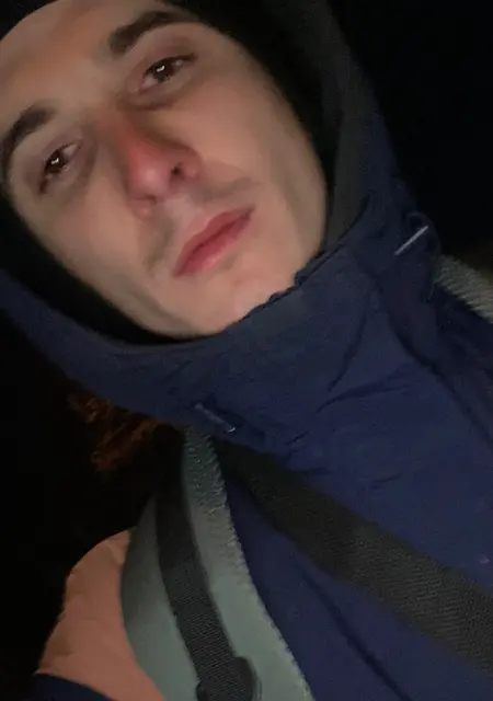 Я Denis, 26, знакомлюсь на одну ночь в Единцы