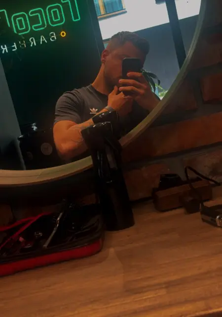 Mateusz из Кракова, ищу на сайте знакомства на одну ночь