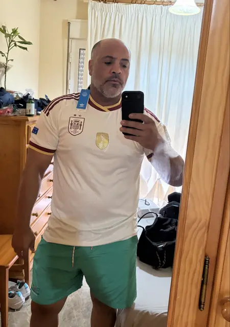 Diego de Alicante, tengo 26 años, lista para conocer para hacer nuevos amigos