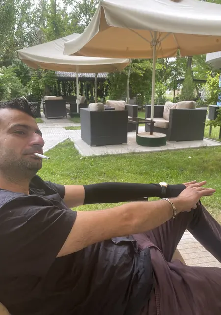 Karlos из Еревана, ищу на сайте открытые отношения