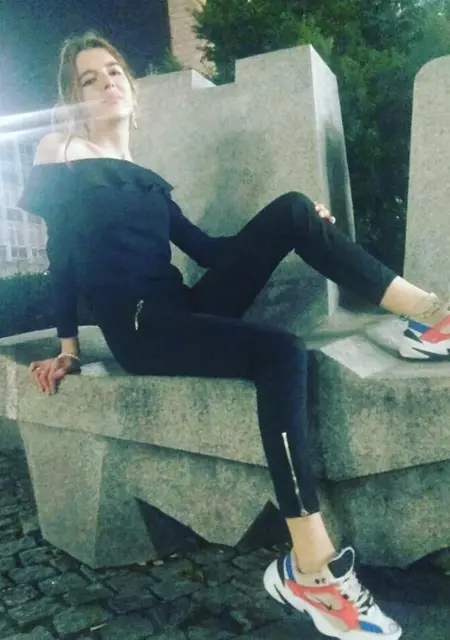 Юлиана из Мелитополя, мне 22, познакомлюсь для постоянных отношений