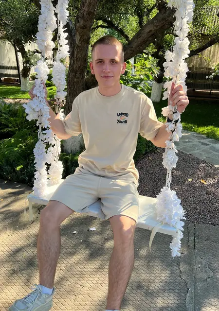 Захар из Львова, ищу на сайте постоянные отношения