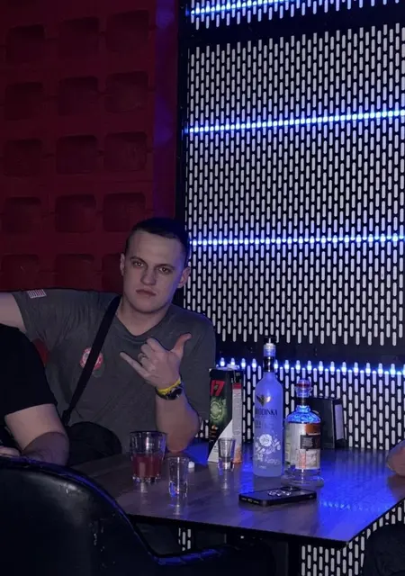 Я Сергей, 21, знакомлюсь для постоянных отношений в Вашингтоне