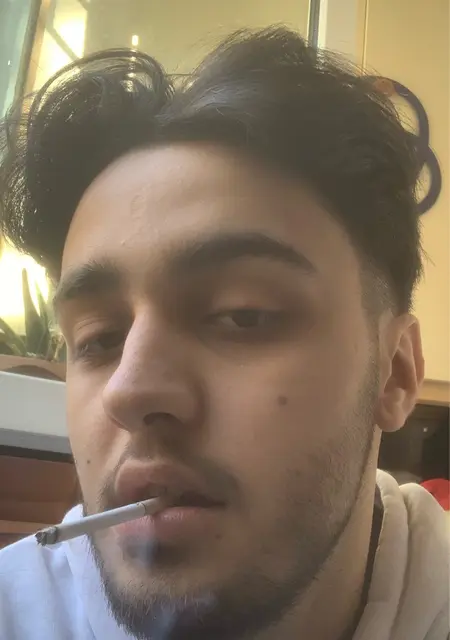 Arif из Баку, ищу на сайте знакомства без обязательств