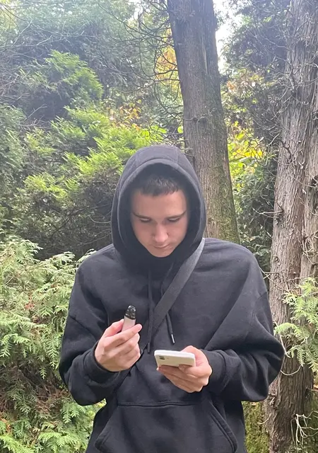 Yura из Львова, мне 20, познакомлюсь для вирта