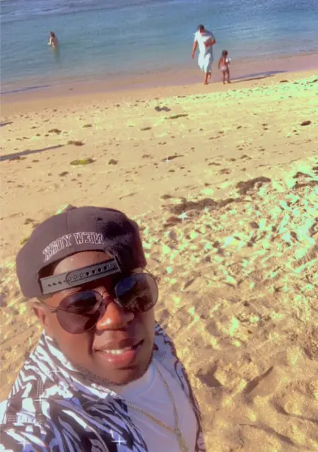 Tupac из Санто-доминго, мне 26, познакомлюсь для постоянных отношений