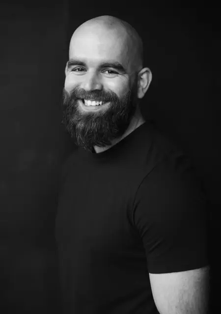 Я Толя, 32 років з Сум, шукаю знайомство для спілкування