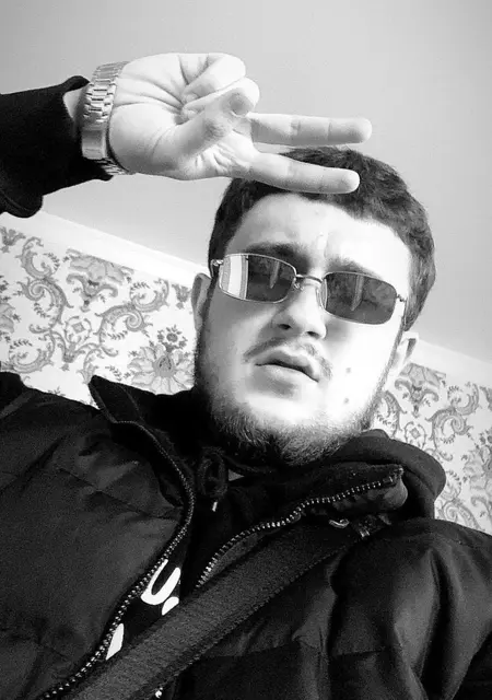 Вячеслав из Ужгорода, мне 20, познакомлюсь на одну ночь