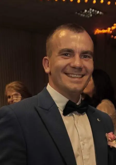 Влад из Петрикова, мне 33, познакомлюсь для постоянных отношений