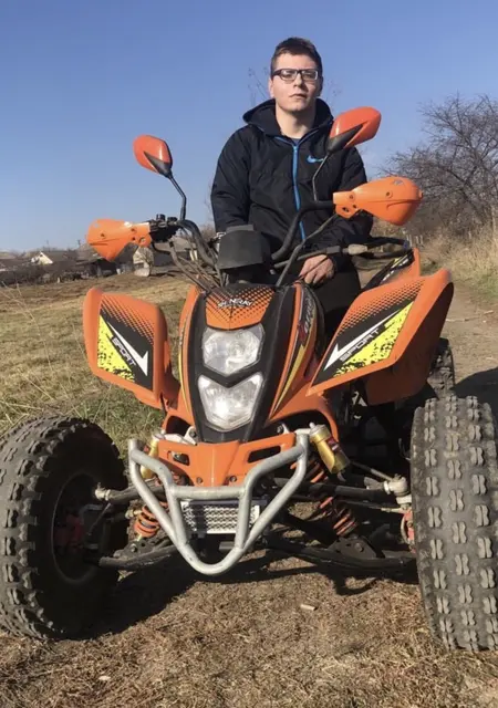 Я Dima, 21, знакомлюсь для дружбы в Виннице