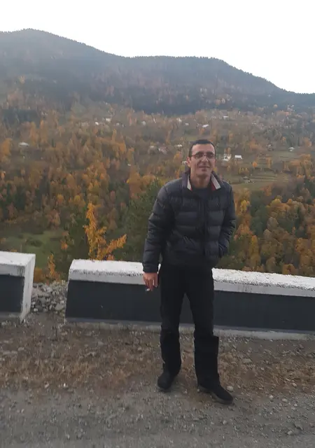 Andre из Еревана, мне 47, познакомлюсь для открытые отношения