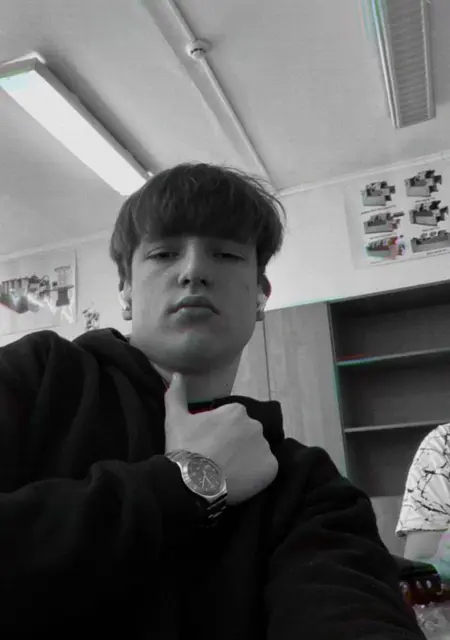 Я Manjelei, 19, из Кишинёва, ищу знакомства без обязательств