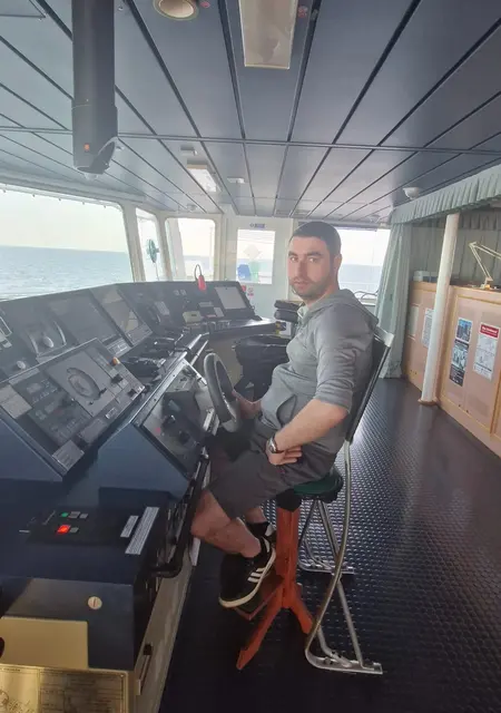 Я Karen, 34, из Батуми, ищу знакомства без обязательств