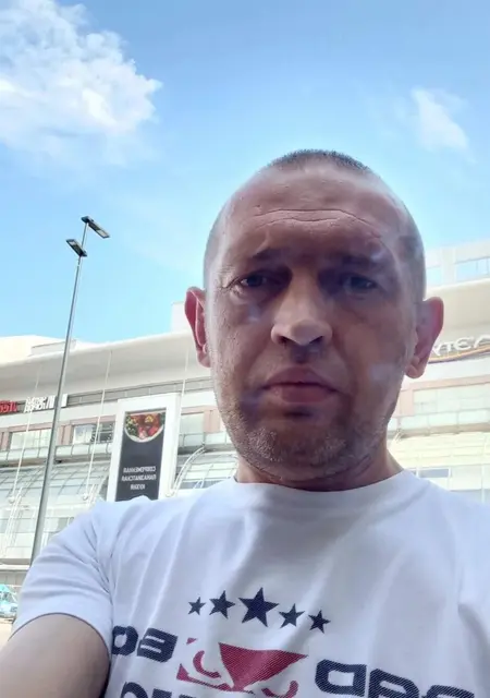 Александр из Сарагосы, ищу на сайте знакомства на одну ночь