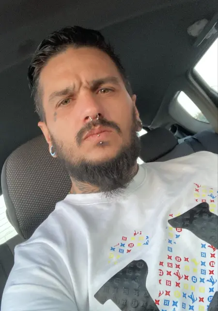 Moderated de Alcalá de Henares, tengo 37 años, listo para conocer para conversación virtual