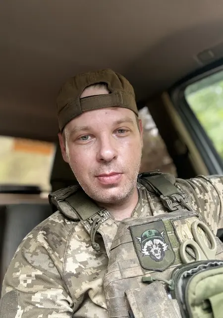 Я Євген, 41 років, знайомлюсь для спілкування у Харкові