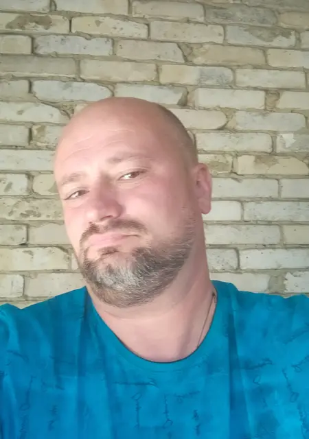 Алі из Петропавловки, мне 42, познакомлюсь на одну ночь