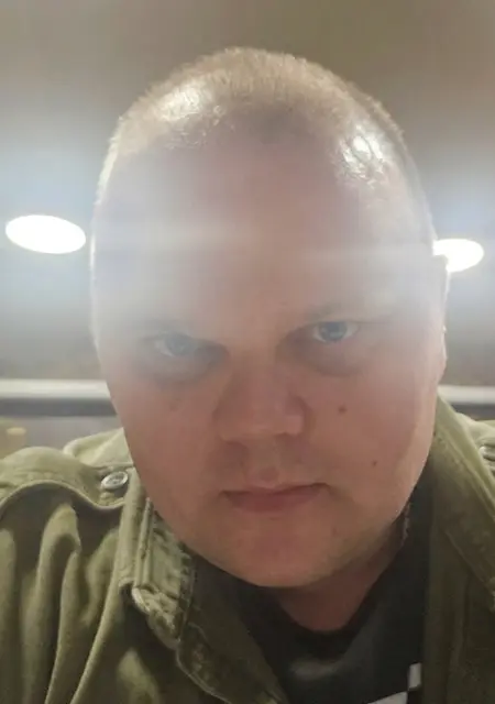 Я Vasya, 35 років з Павлограда, шукаю знайомства без зобов'язань