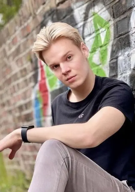 Я Fredrik, 29, из Стокгольма, ищу знакомство