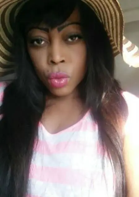 Я Carol, 38, знакомлюсь на одну ночь в Париже