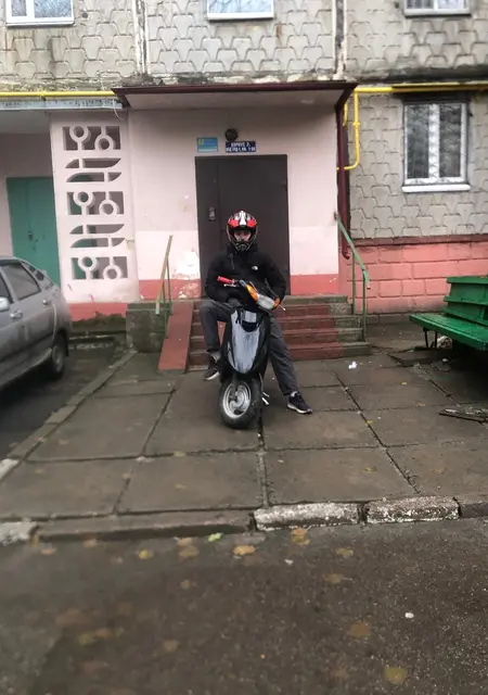 Дима из Херсона, мне 24, познакомлюсь на одну ночь