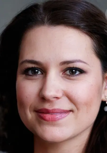 Я Glorias Walsh, 33, знакомлюсь в Мадриде