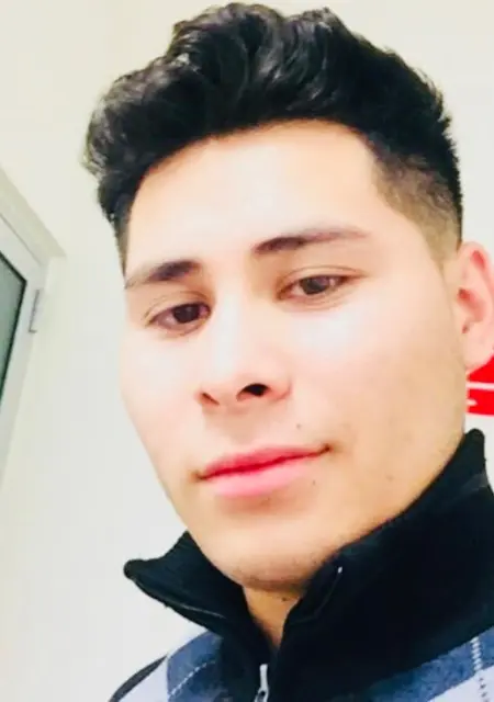 Я Oscar, 24, из Мехикавших, ищу знакомства без обязательств