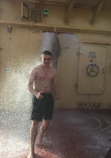 Рома из Херсона, мне 28, познакомлюсь для вирта