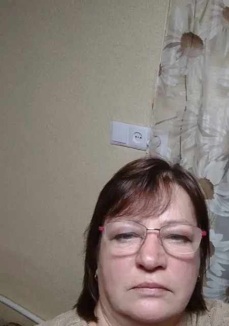 Людмила из Донецка, мне 55, познакомлюсь для открытые отношения