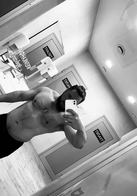 Я Александр, 34, знакомлюсь на одну ночь в Дубае