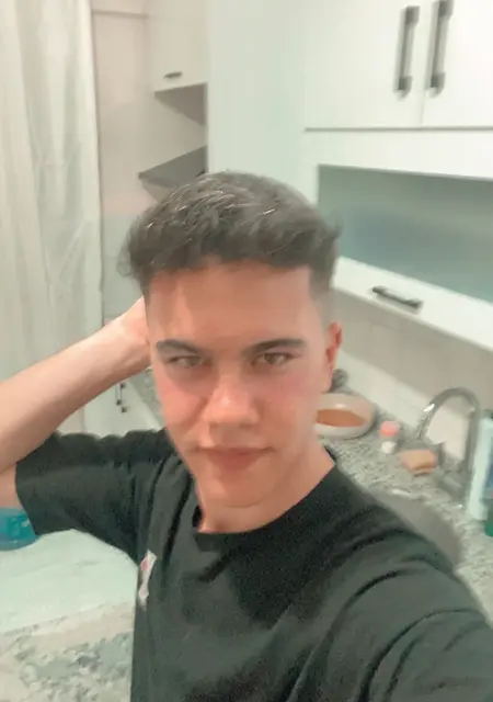 Kado из Анкары, мне 21, познакомлюсь на одну ночь