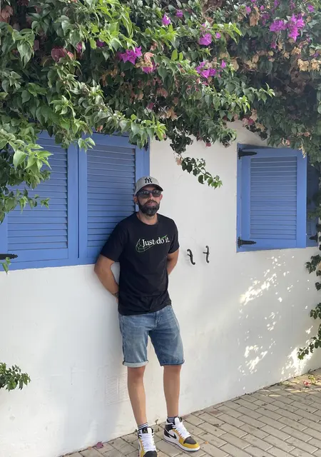 Я Eduardo, 42, из Сарагосы, ищу знакомства без обязательств