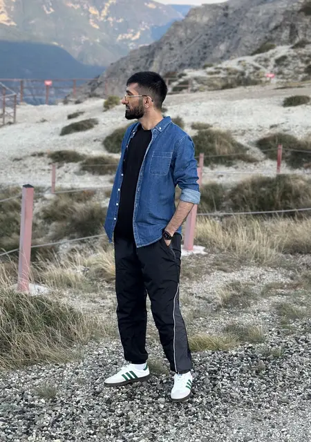 Timur из Вашингтона, ищу на сайте знакомства на одну ночь