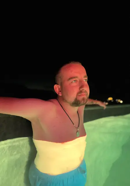 Я Кирил, 21, знакомлюсь для вирта в Изюме