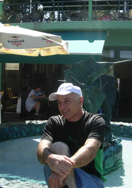 Я Aram, 60, знакомлюсь для постоянных отношений в Тбилиси