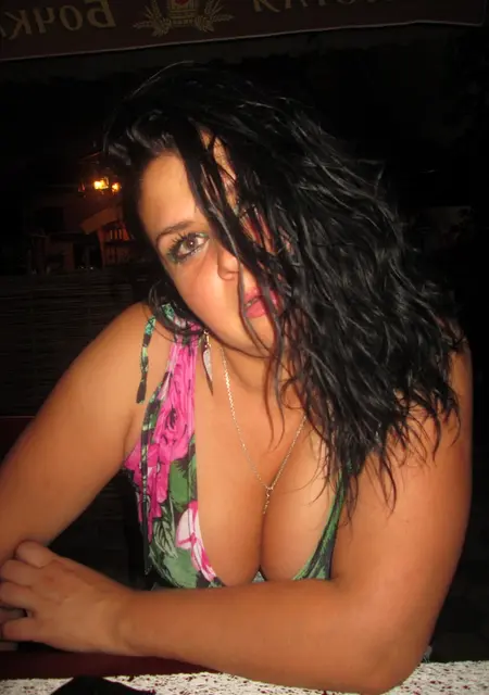 Я Людочка, 49, из Днепра, ищу знакомство для приятного времяпровождения