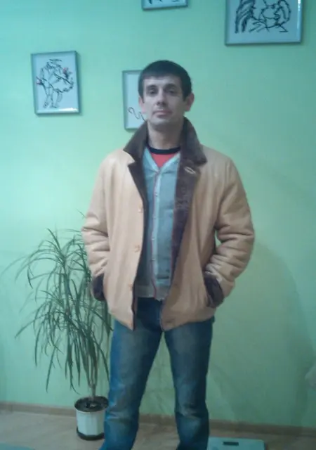 Владимир из Черкасс, мне 49, познакомлюсь на одну ночь