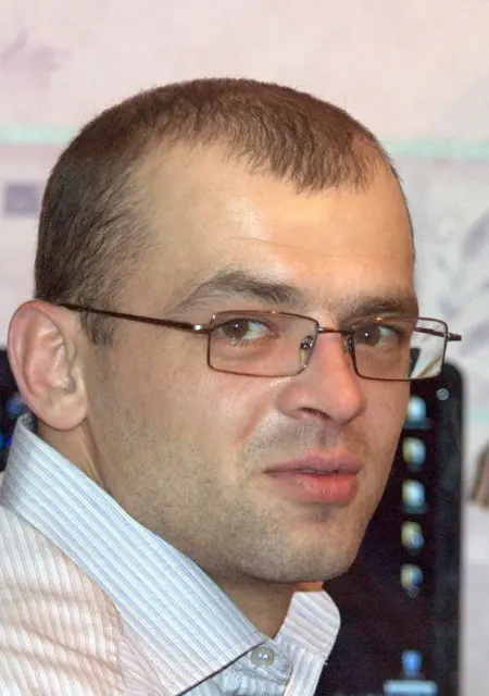 Виталя из Новограда-Волынского, мне 43, познакомлюсь на одну ночь