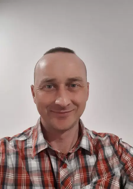 Я Саша, 40, из Вадовице, ищу знакомство для приятного времяпровождения