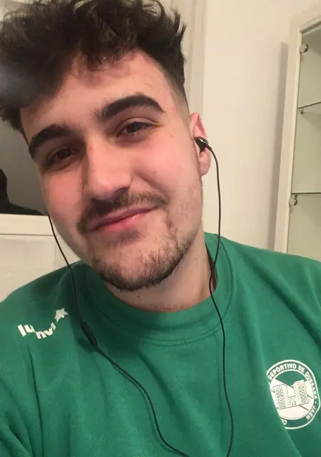 Я Jjj, 21, знакомлюсь для приятного времяпровождения в Гранаде