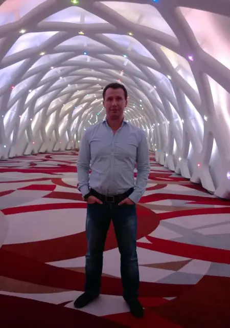 Алекс из Таллина, ищу на сайте знакомства на одну ночь