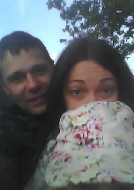 Настяолег из Витебска, мне 40, познакомлюсь на одну ночь