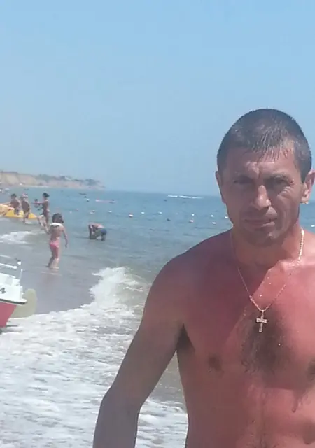 Я Вова, 47 років, знайомлюсь без зобов'язань у Балте