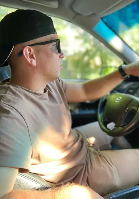 Евгений из Адана, мне 30, познакомлюсь для открытые отношения