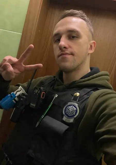 Endry из Речицы, мне 28, познакомлюсь на одну ночь