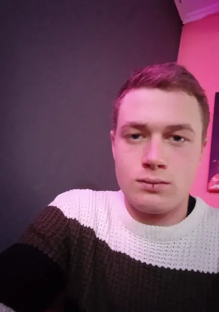 Андрей из Первомайского, мне 20, познакомлюсь для общения