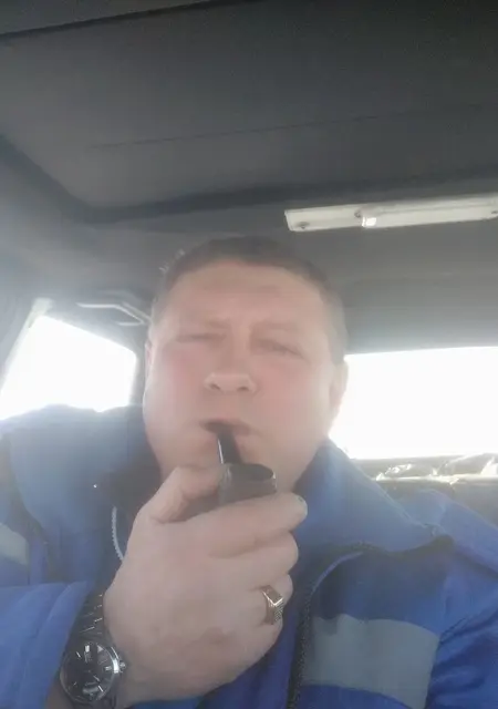 Каманя из Караганды, мне 49, познакомлюсь для открытые отношения