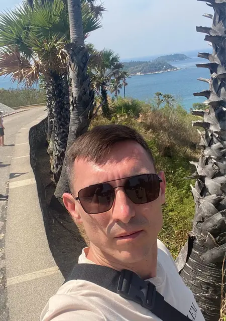 Дамир из Бангкока, мне 43, познакомлюсь без обязательств